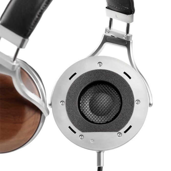 Denon AH-D7200 Reference Dynamic Headphones - Image 3
