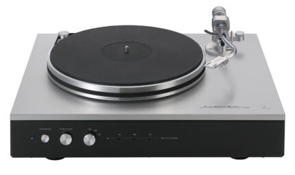 Luxman PD-151 MARK II turntable