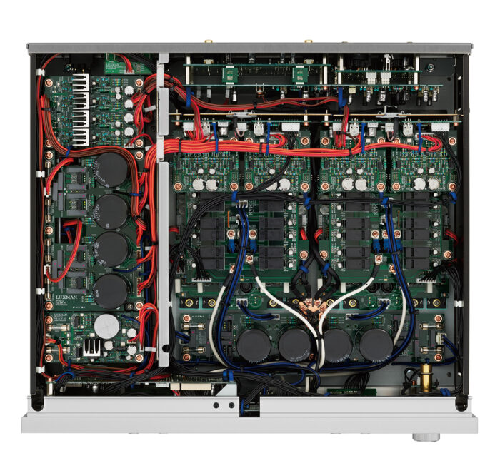 Luxman P-100 CENTENNIAL Headphone Amplifier - Image 3